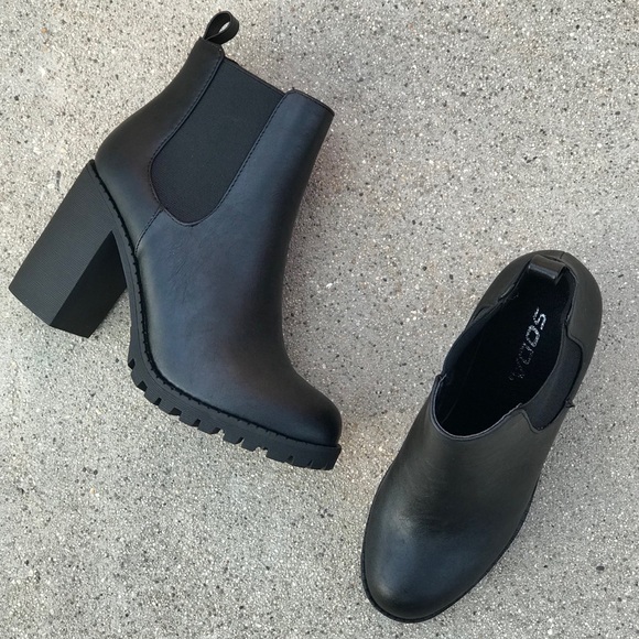 Size 8 Soda Glove Matte Black Lug Sole Combat Boot - Picture 7 of 8